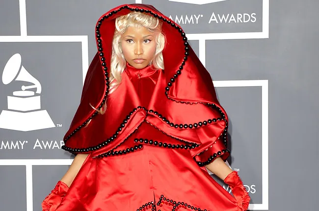 nicki-minaj-grammys-2012-red-carpet-650-430.webp