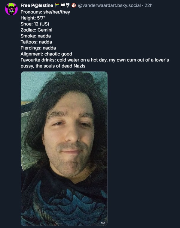 VanDerWaardSoonOnALesbianDatingApp.jpg