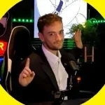 HujanSnarkVegasCopeTweetAttachmentTwo.webp